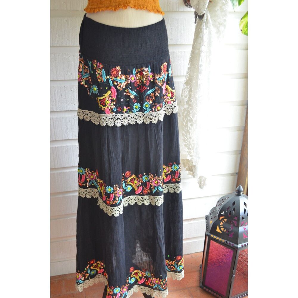 NWOT Boston Proper Tiered Embroidered Maxi Skirt with Sequins - XS